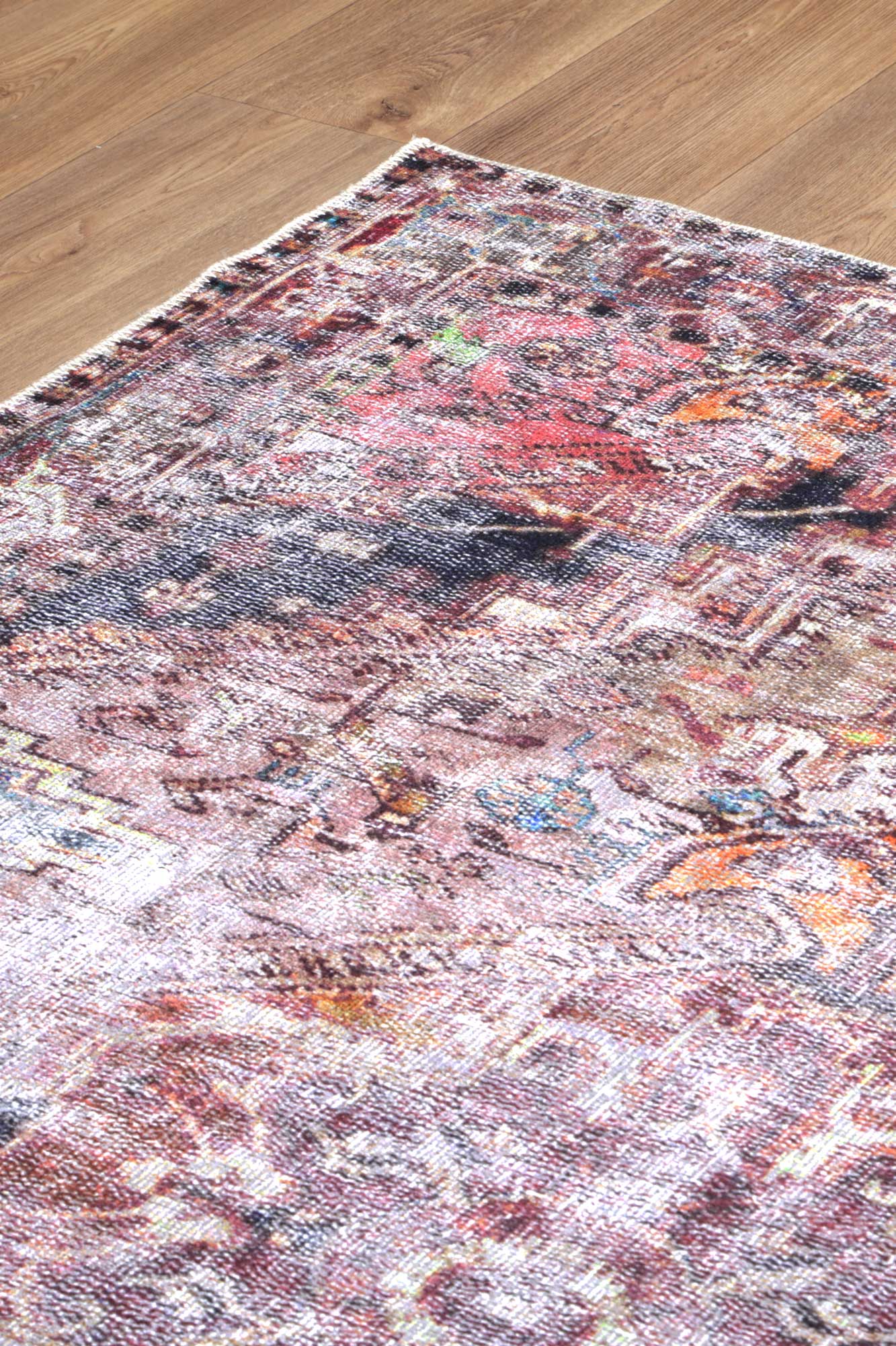 Distressed Vintage Derya Multicolour Rug