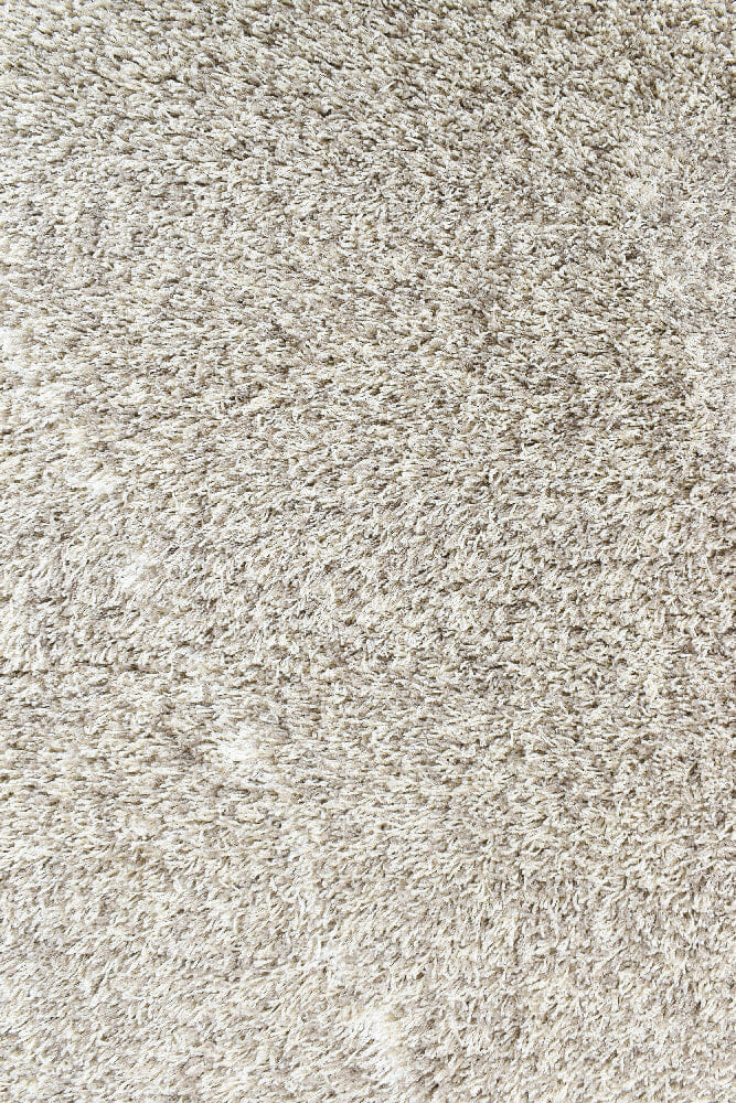 Lila Plush Shaggy Pile Geometrical Design 640 In Latte Rug