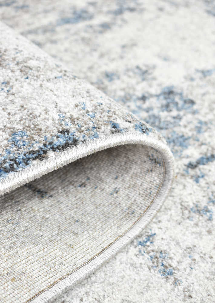 Chester 25 In Blue : Runner Rug