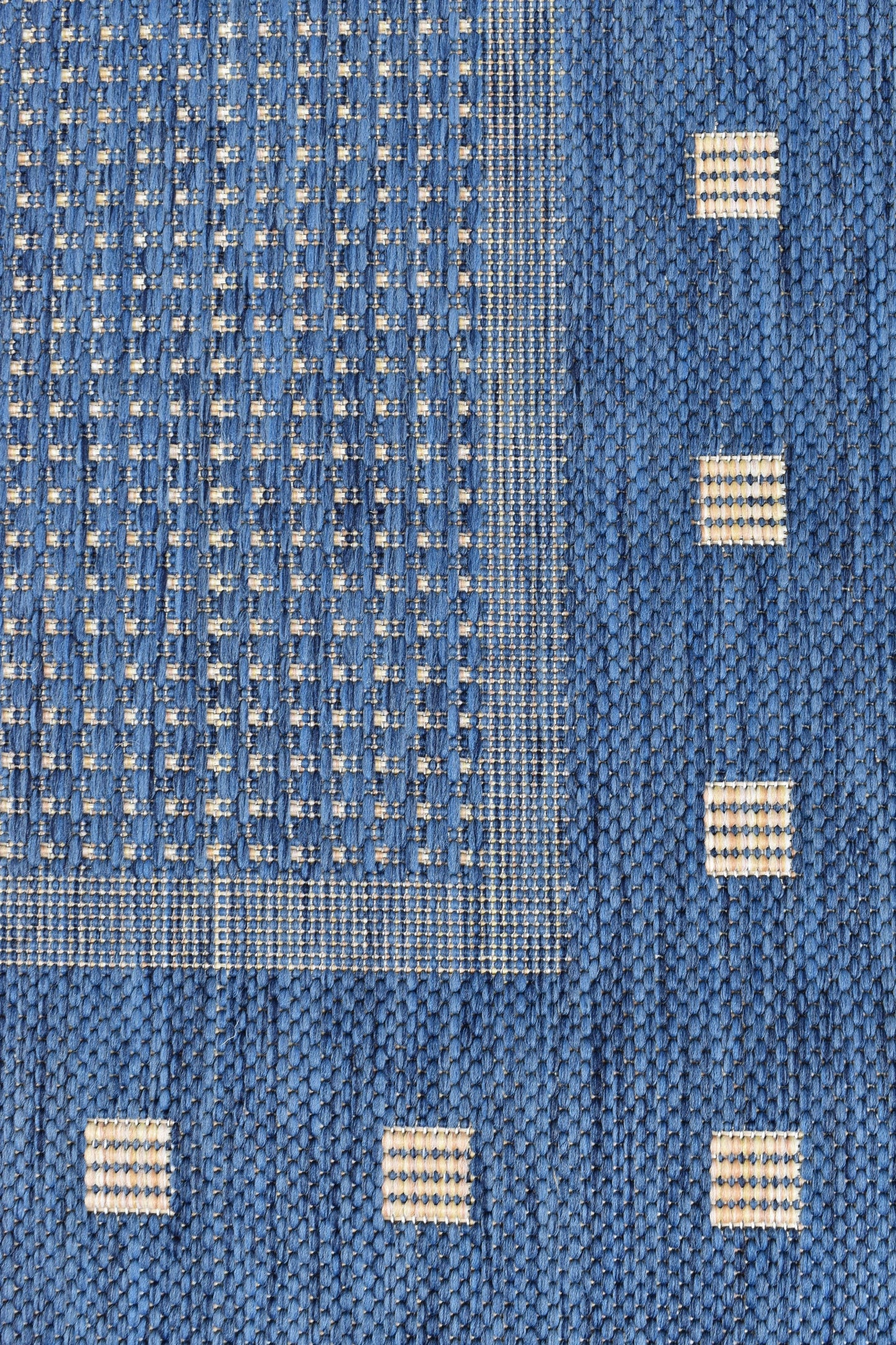 Natural 4840 33 In Blue Rug