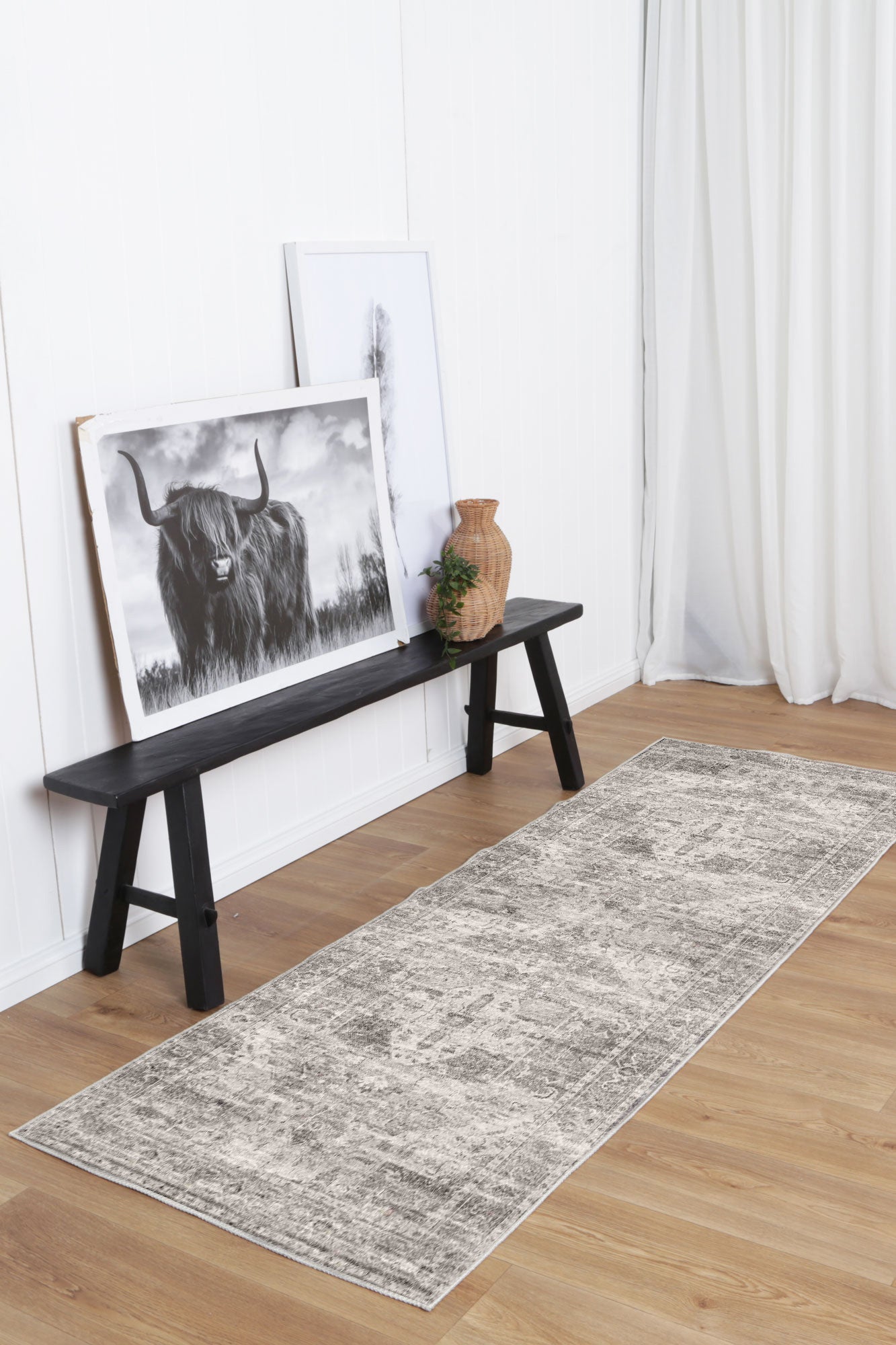 Chateau Ash pink runner rug with classic vintage design - 80x230cm