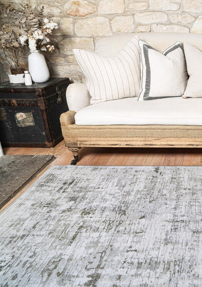 Abstract Evalina In Grey Rug