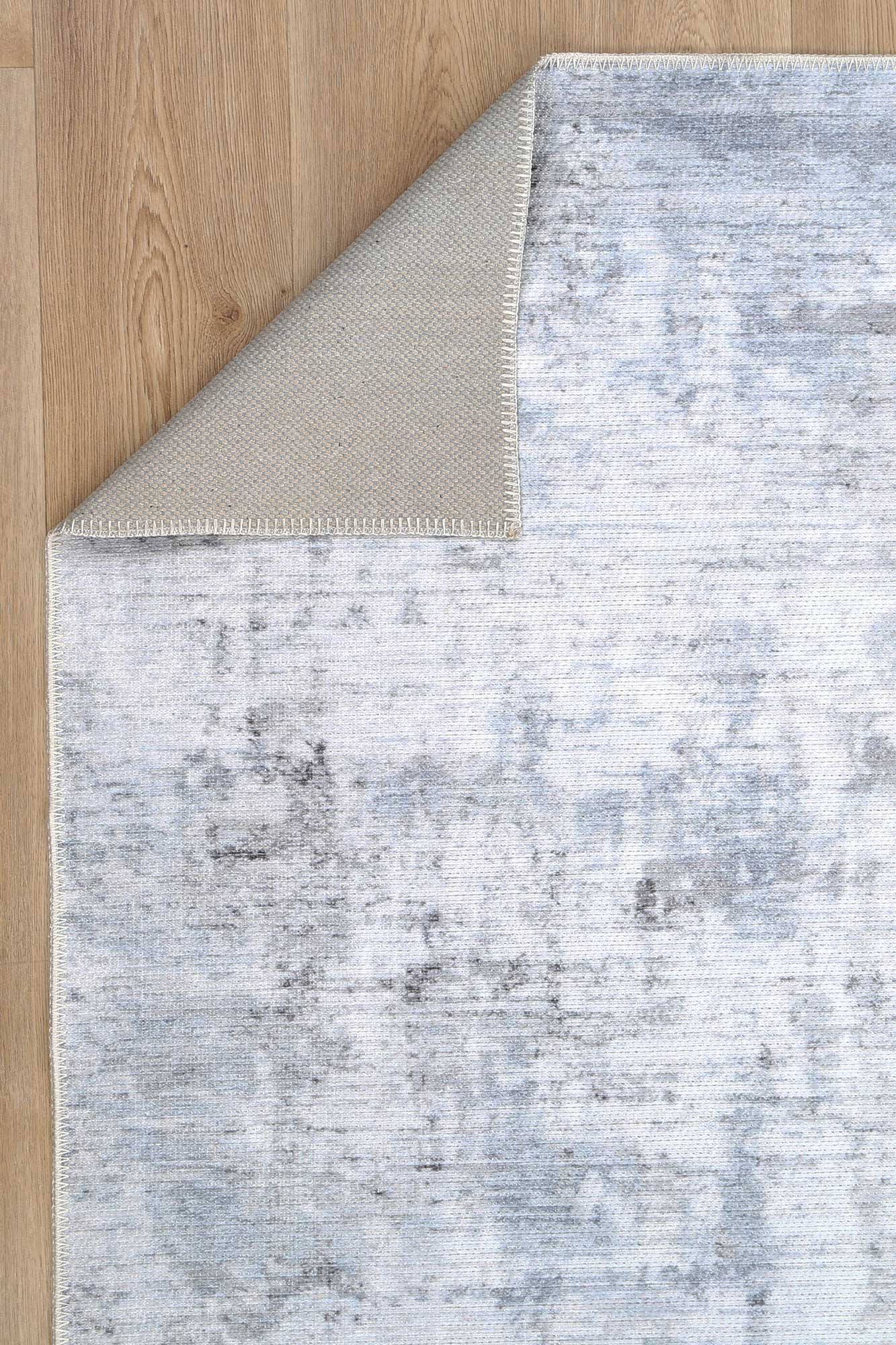 Abstract Evalina In Grey Rug