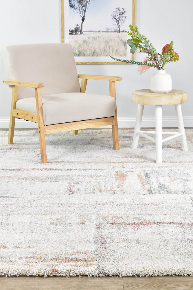 Alpha Shaggy Damask In White Rug