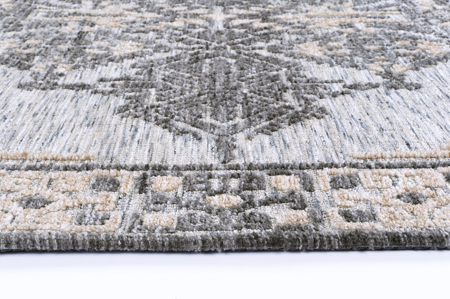 Ambarsar Beas Blend In Silver & Beige Rug