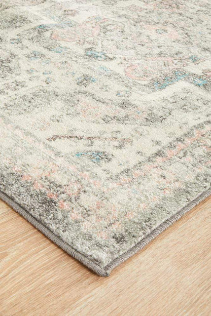 Avenue in Silver : Runner Rug