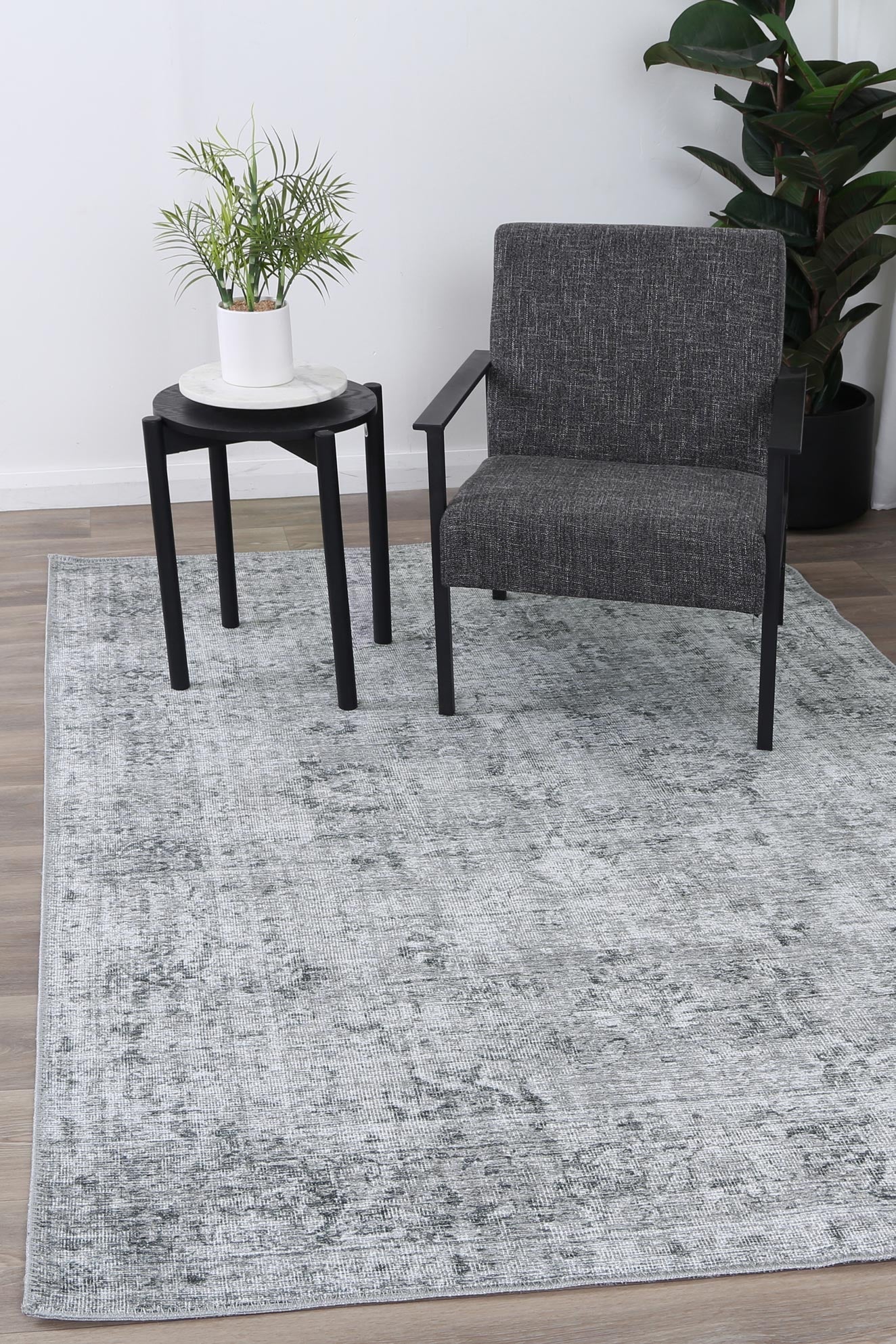 Euphrates Tuttul In Grey Rug