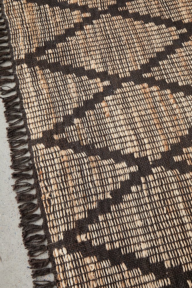 Bali Mocha Modern Design In Brown Rug