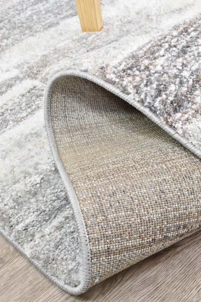 Castin Rhodes 72 In Grey Rug