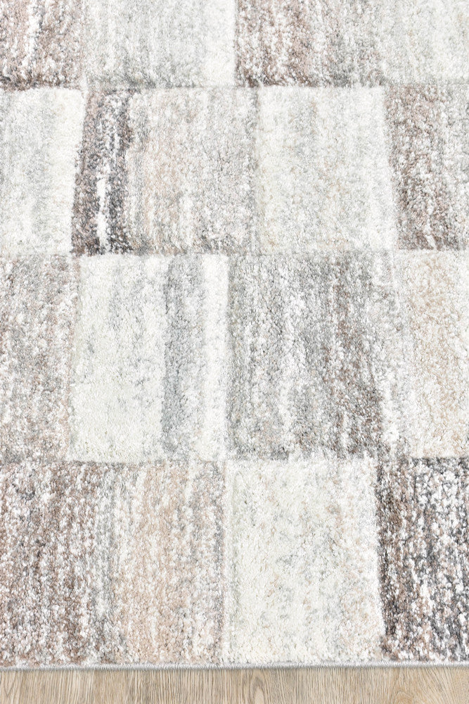 Castin Rhodes 72 In Grey Rug