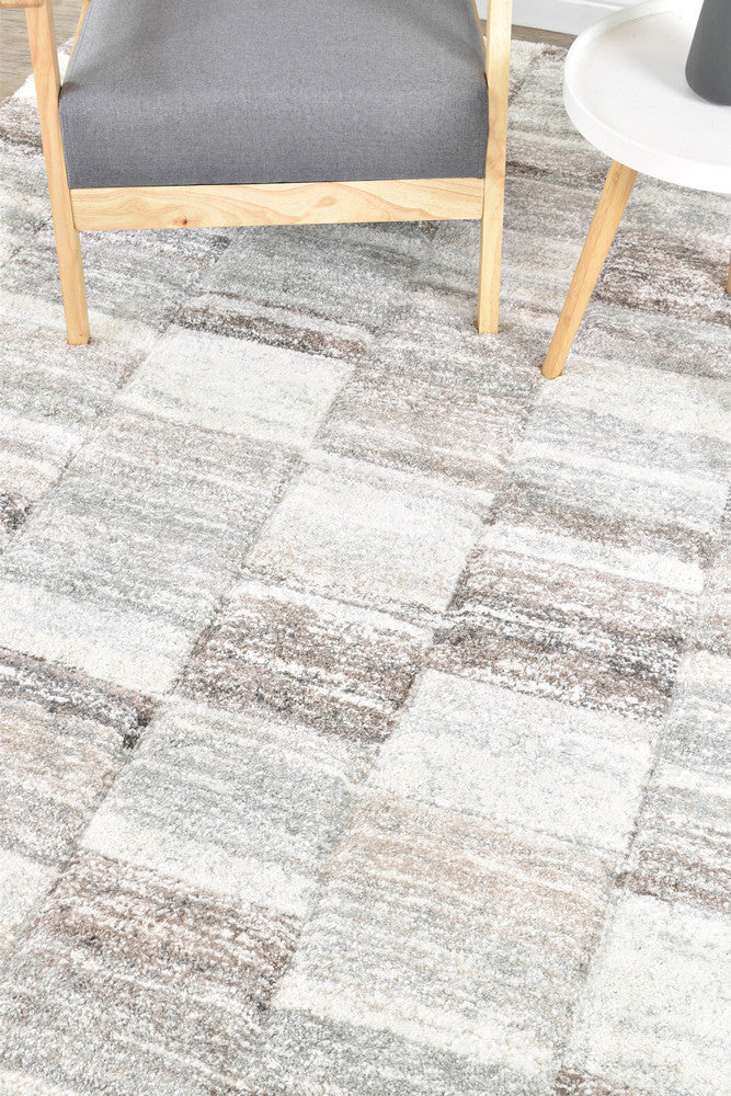Castin Rhodes 72 In Grey Rug