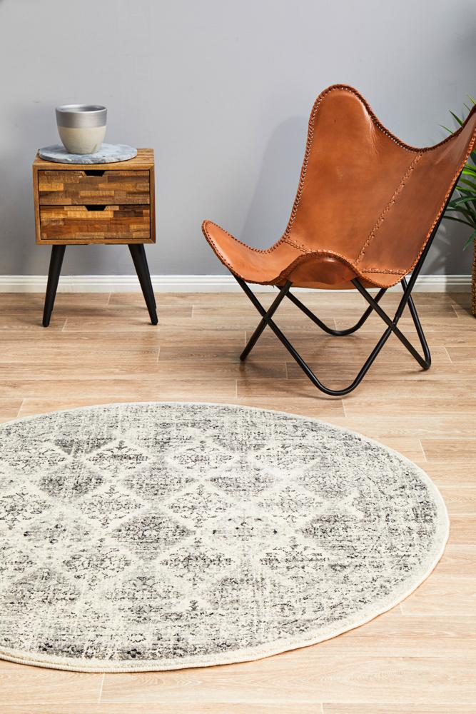 Century In Light Grey : Round Rug