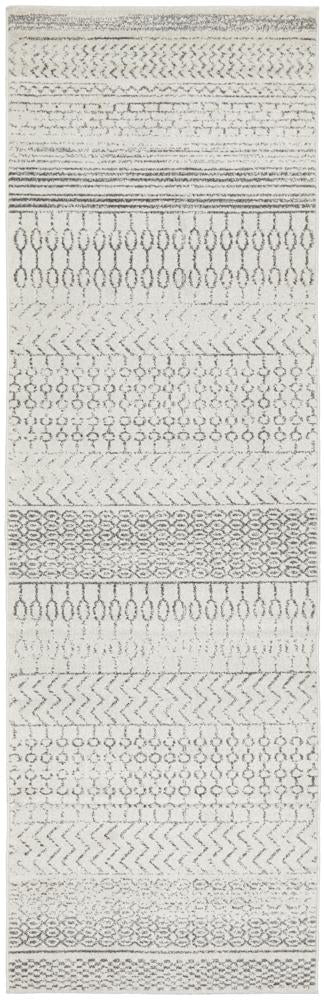 Chrome Mila In Silver : Runner Rug