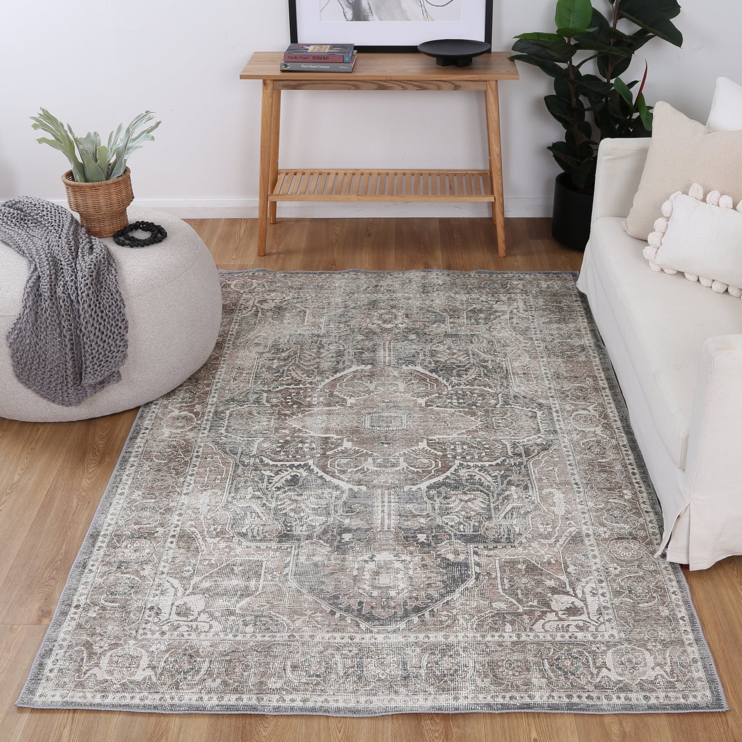 Distressed Vintage Kendra Ash In Grey Rug