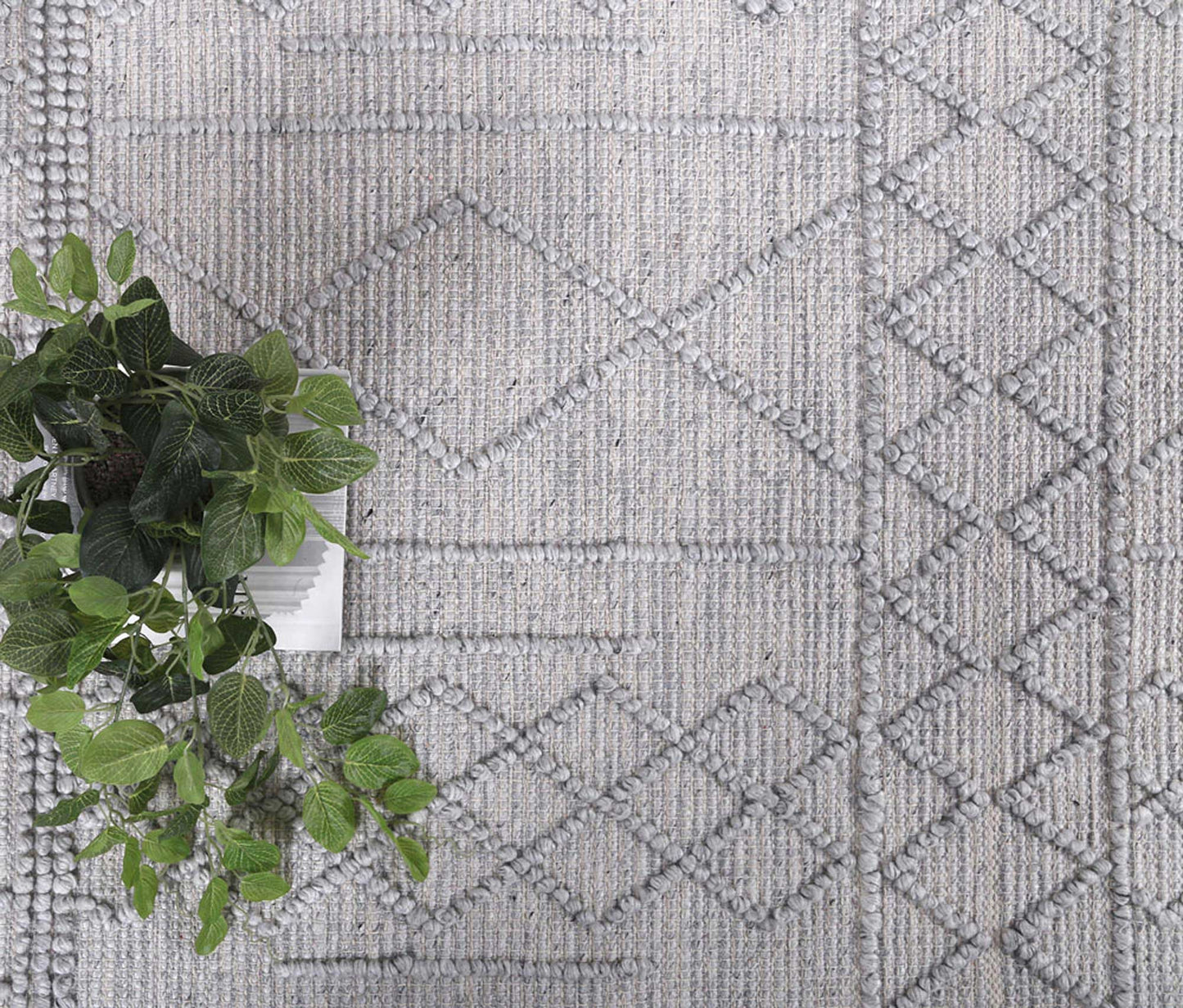 Himalaya Diamond Tribal In Grey Rug