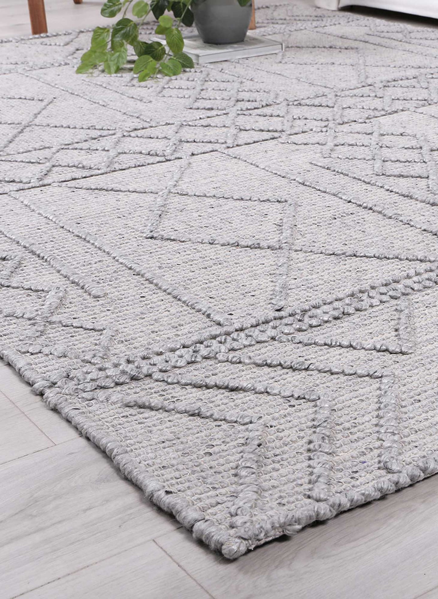 Himalaya Diamond Tribal In Grey Rug