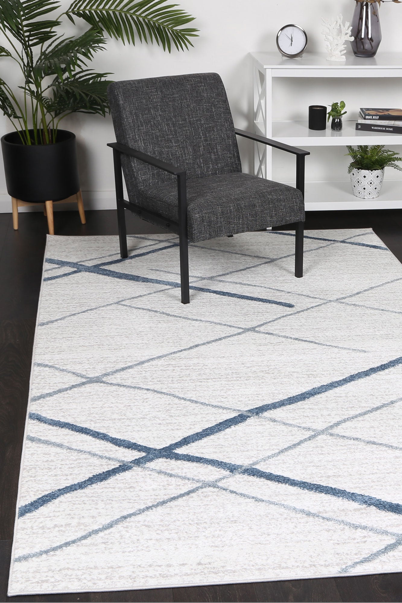 Christina Lattice Contemporary In Blue Rug