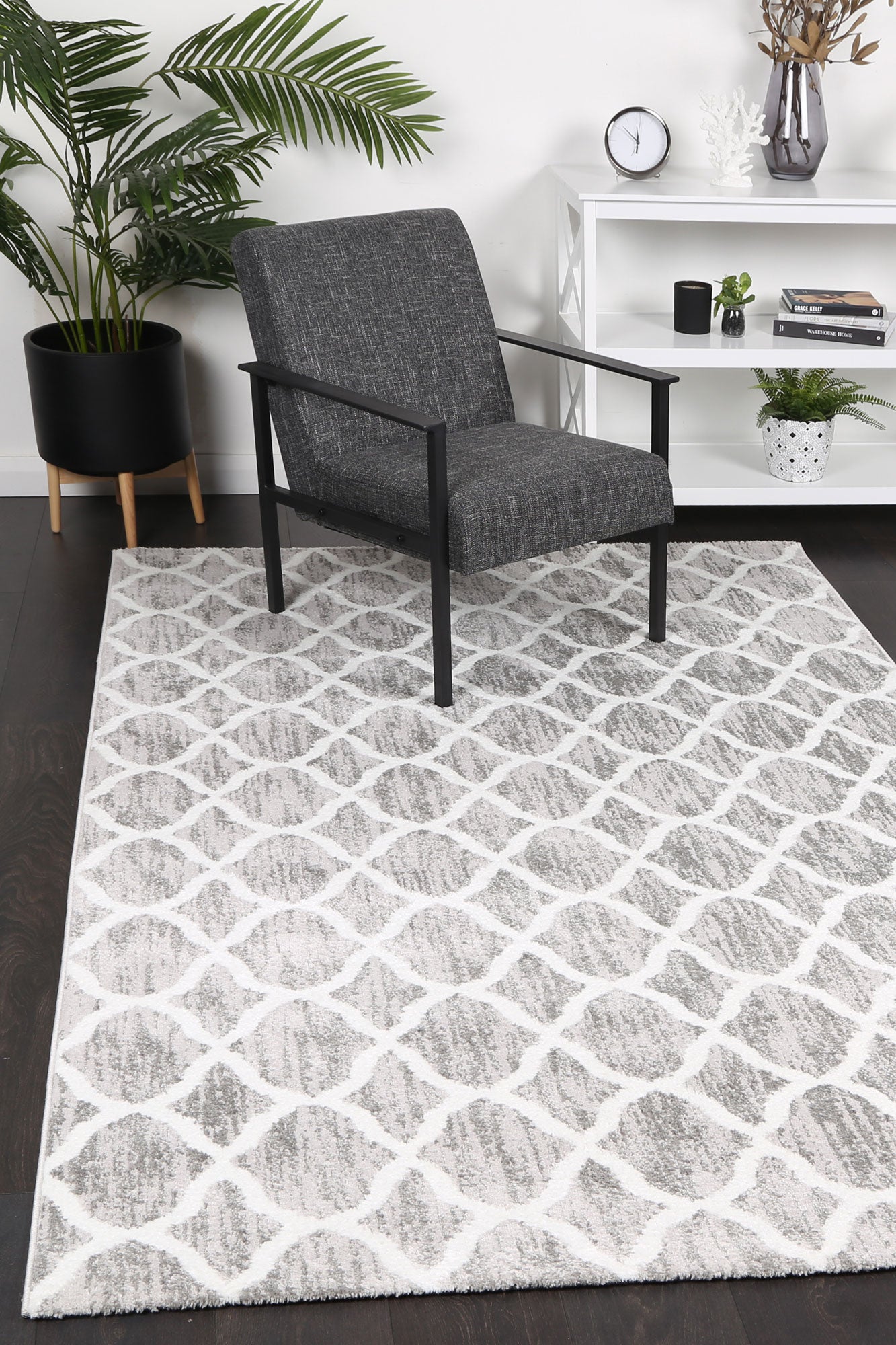 Christina Repeat Contemporary In Silver Rug