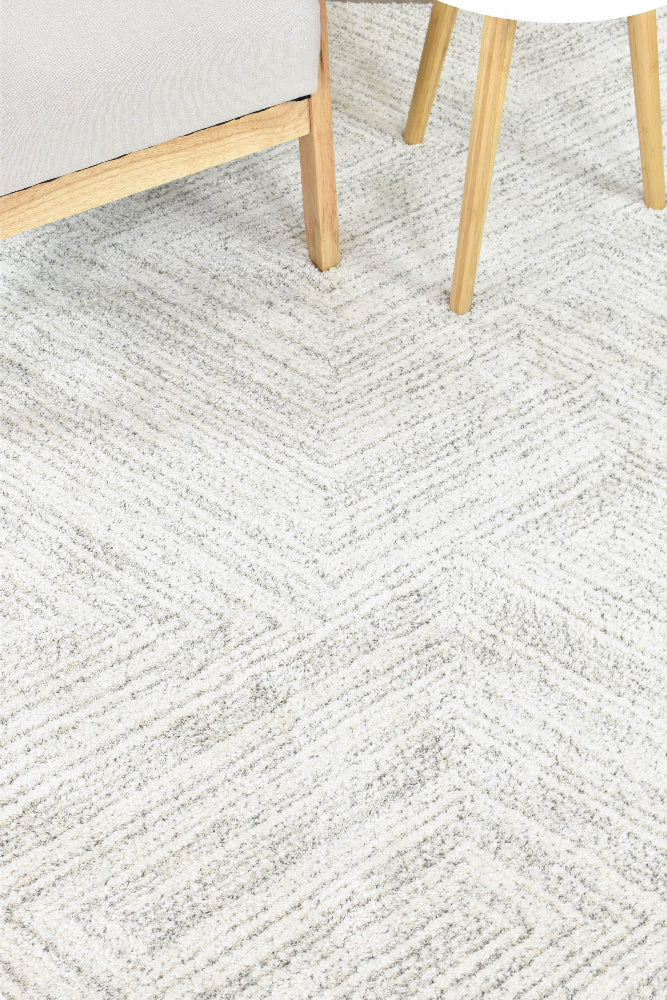 Lido 50811-675 In Natural & White Rug