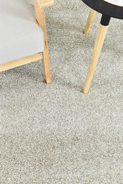 Lila Monochromatic Genteel Elegance Shaggy Pile 040 In Latte Rug