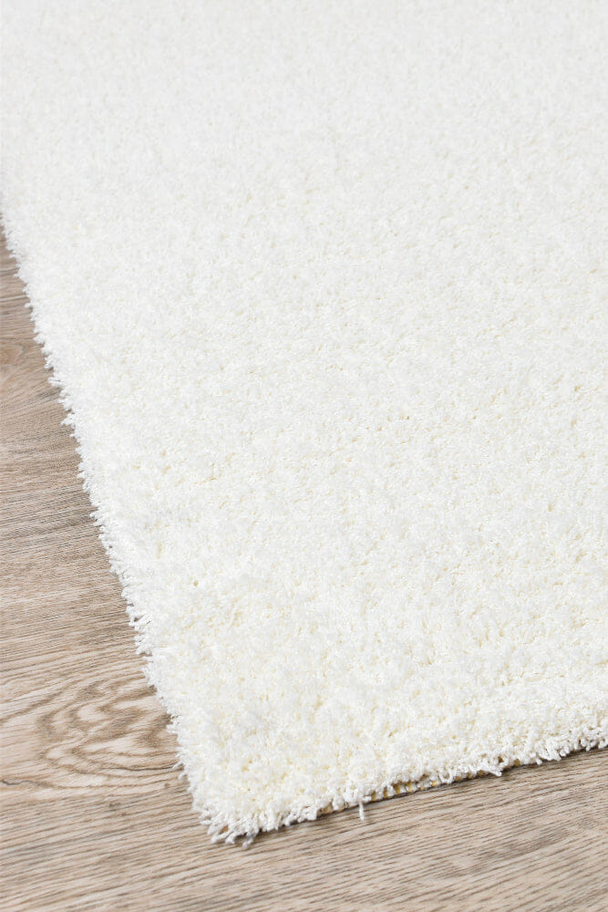 Lila Monochromatic Genteel Elegance Shaggy Pile 060 In Snow White Rug