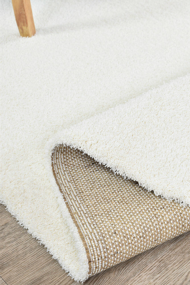 Lila Monochromatic Genteel Elegance Shaggy Pile 060 In Snow White Rug