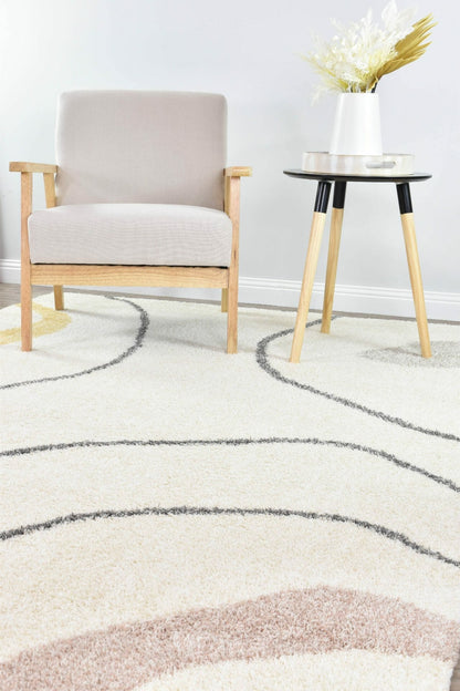 Lila Sumptuous Shaggy Pile Graphical Design 060 In Ripple Cream Rug