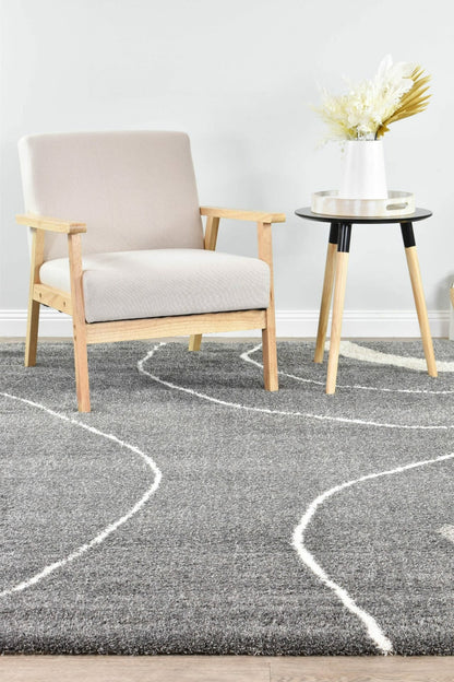 Lila Sumptuous Shaggy Pile Graphical Design 690 In Ripple Grey Rug