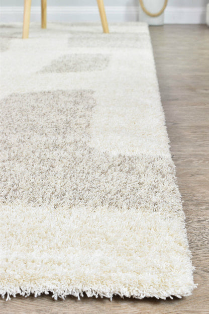 Lila Luxury Beautiful Shaggy Pile Edgy Design 650 In Latte Rug