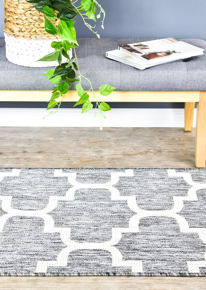 Alaska 968 in Light Grey : Runner Rug