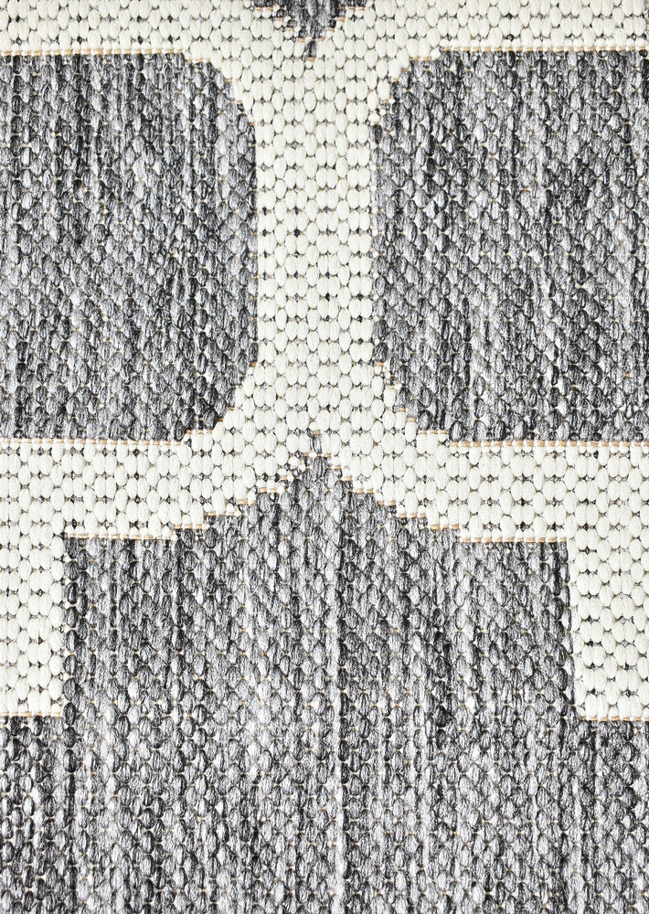 Alaska 968 in Light Grey : Runner Rug