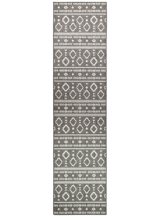 Alaska 333 in Brown : Runner Rug