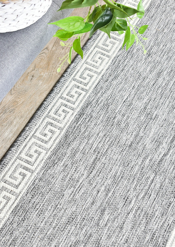 Alaska 778 in Light Grey : Runner Rug