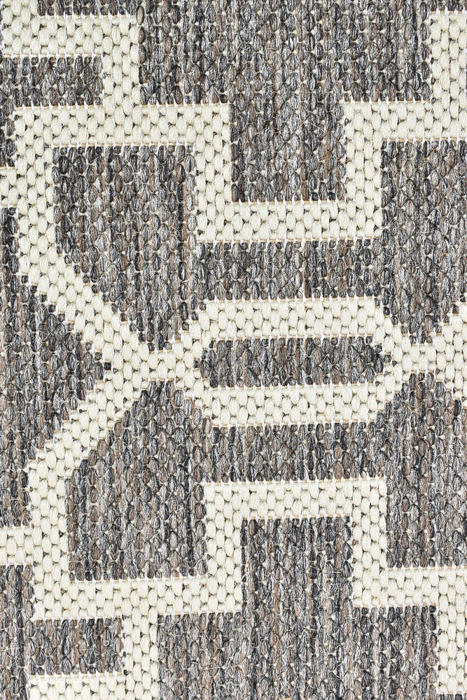 Alaska 208 in Brown & Cream Rug