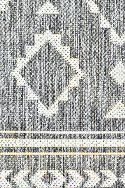 Alaska 333 in Grey & Cream : Runner Rug