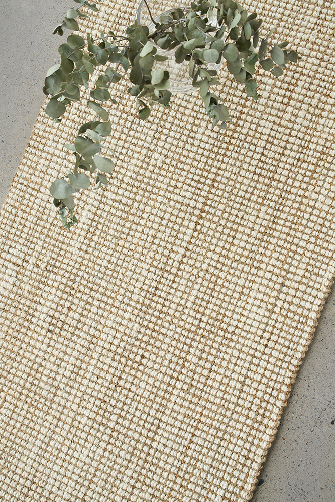 Madras Marlo In White & Beige : Runner Rug