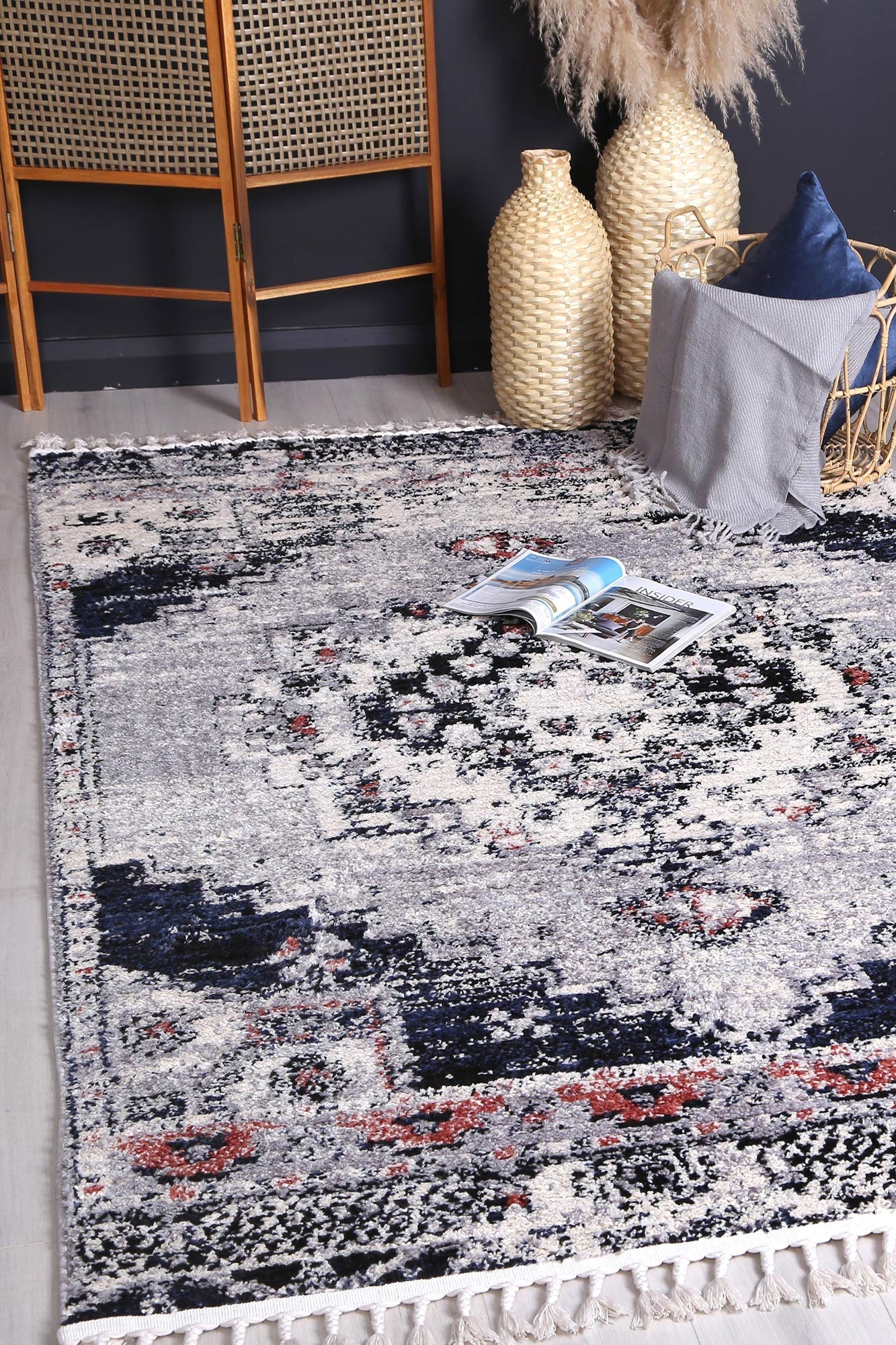 Mario Antique Transitional In Blue Rug