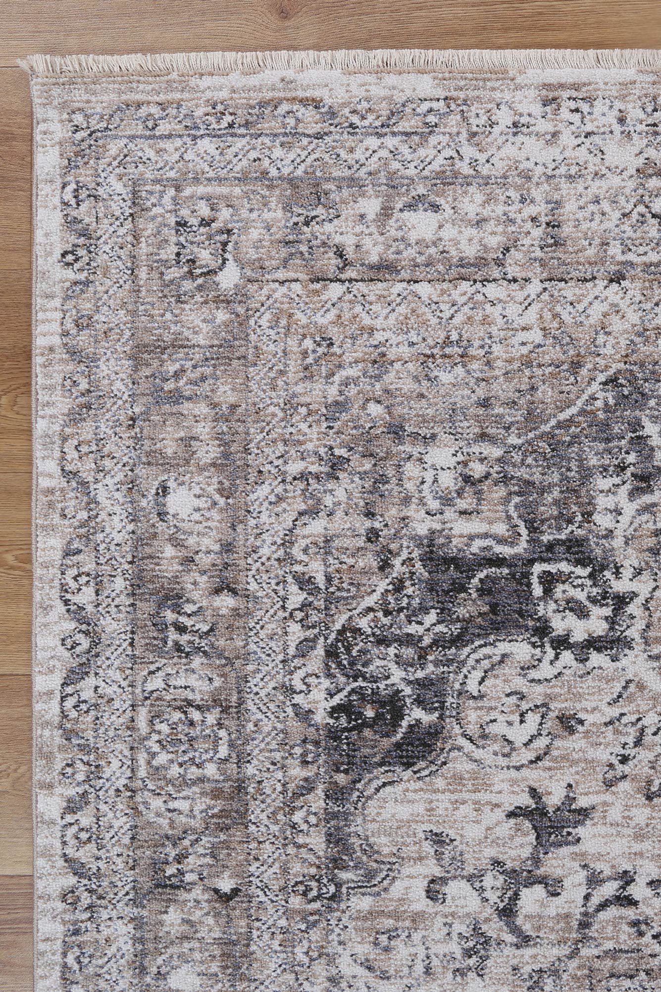 Maryland Samarkad Traditional Soft In Grey Rug