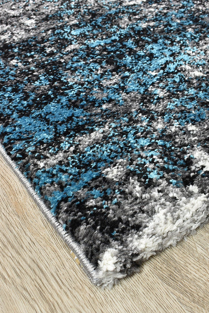 Dahlia 651 In White & Turquoise : Runner Rug