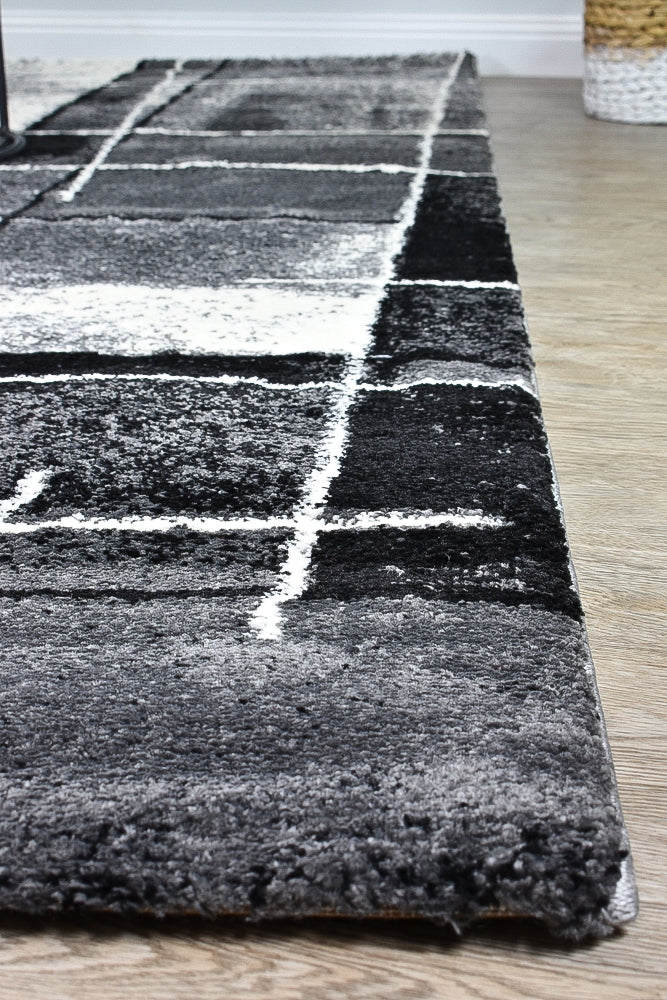 Dahlia 297 In Dark Grey & Black Rug