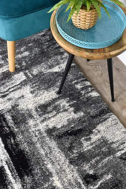 Dahlia 347 In Light & Dark Grey : Runner Rug