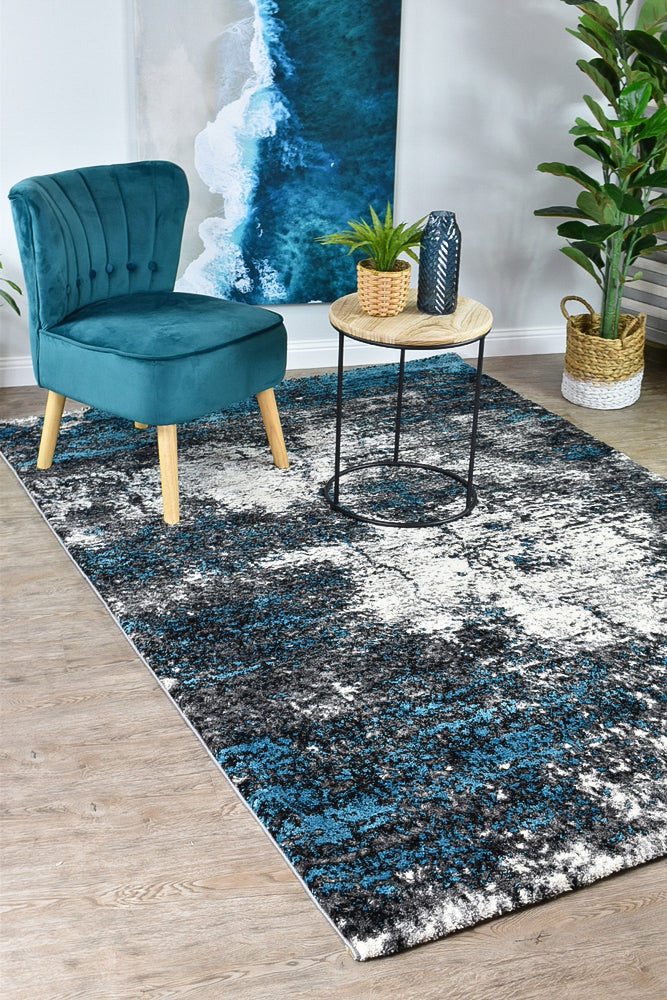 Dahlia 651 In White & Turquoise Rug