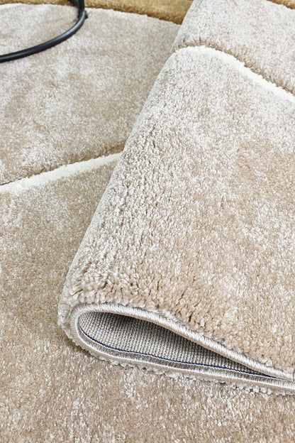 Dahlia 798 In Beige & Dark Beige Rug