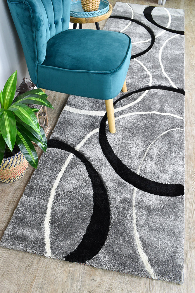 Dahlia 798 In Light Grey & Black : Runner Rug