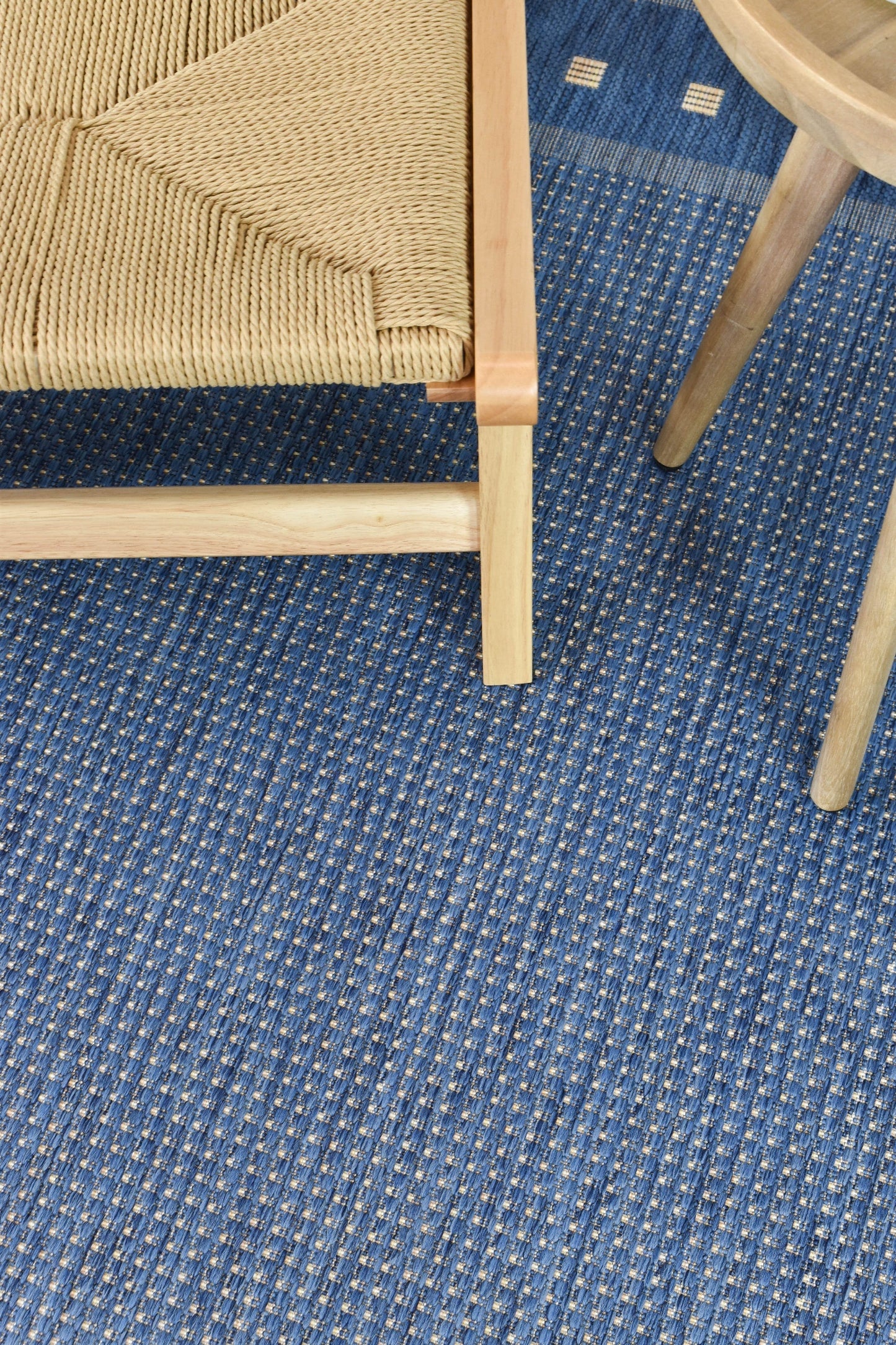 Natural 4840 33 In  Blue Rug