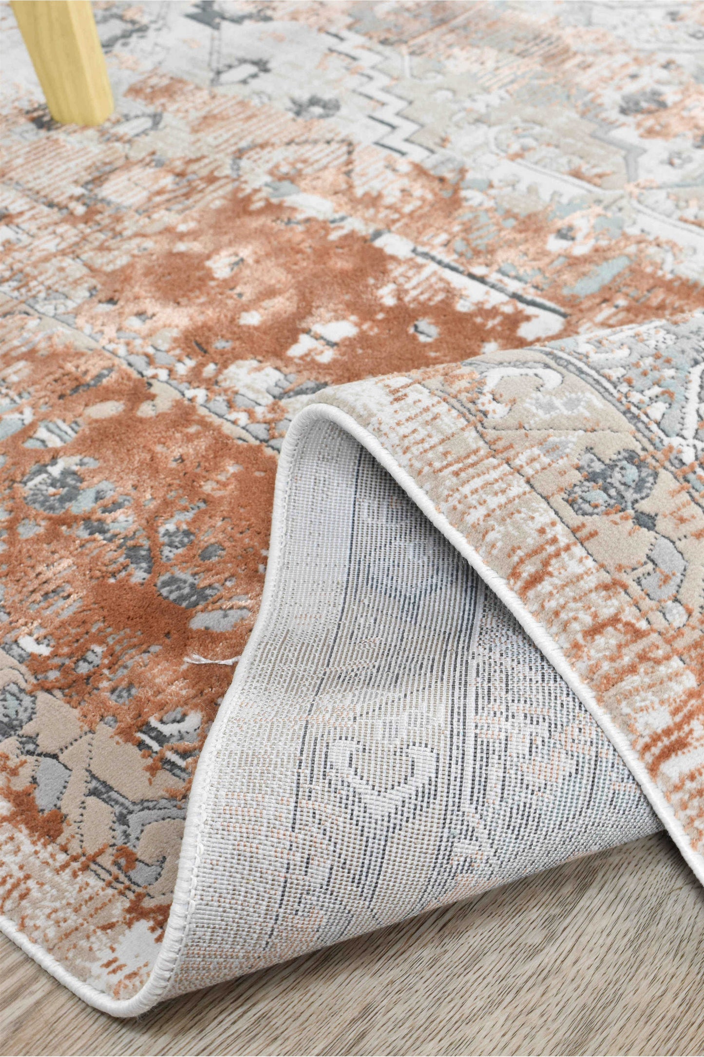 Oasis 27340A In Exotic Terracotta Rug