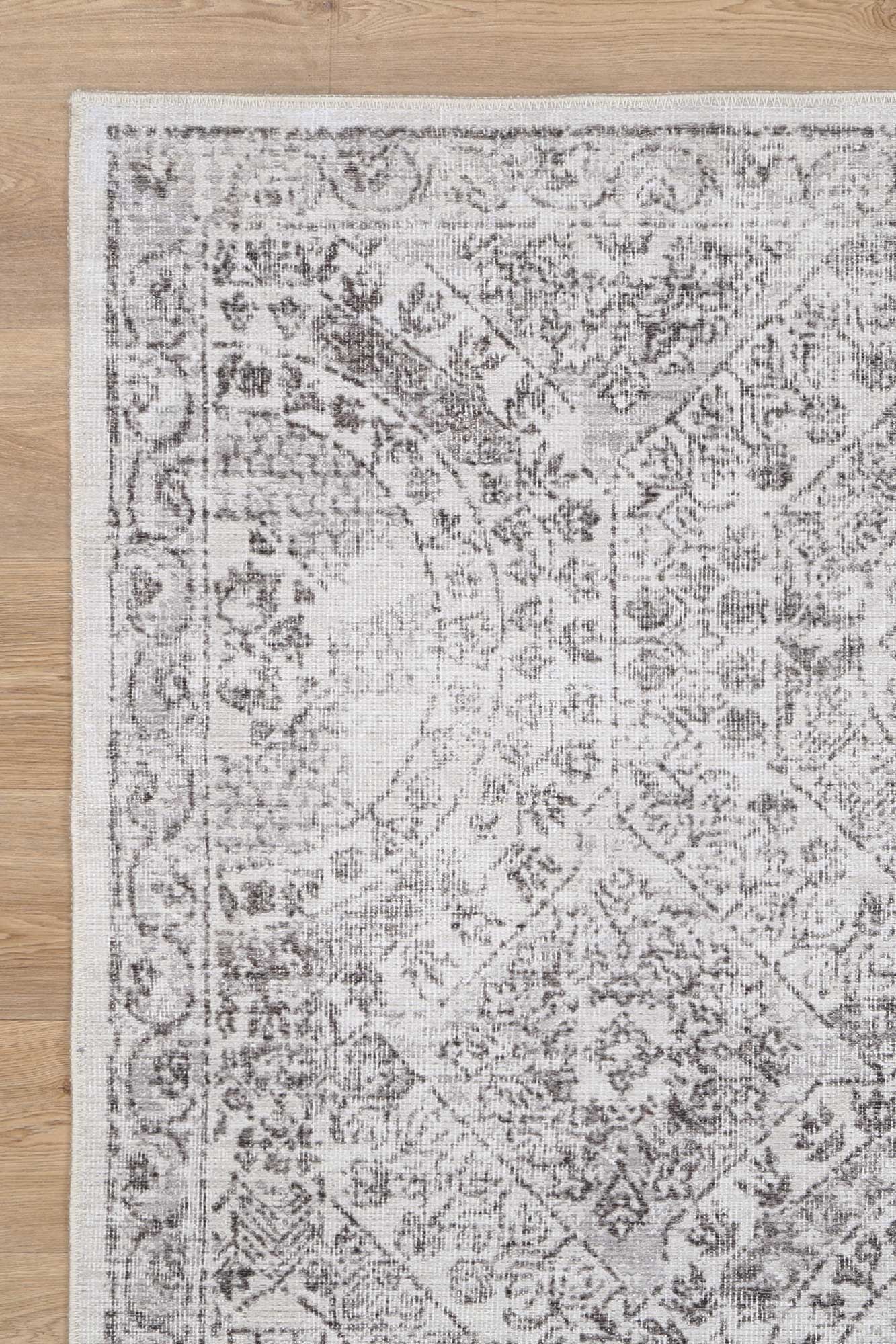 Versailles Winter In Grey Rug