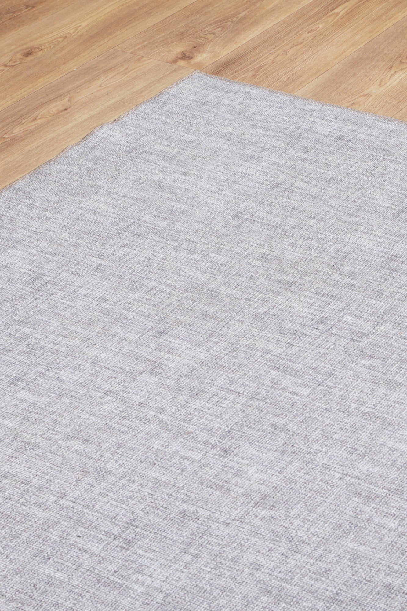 Urban Zinc Cobblestone Solid In Grey Rug